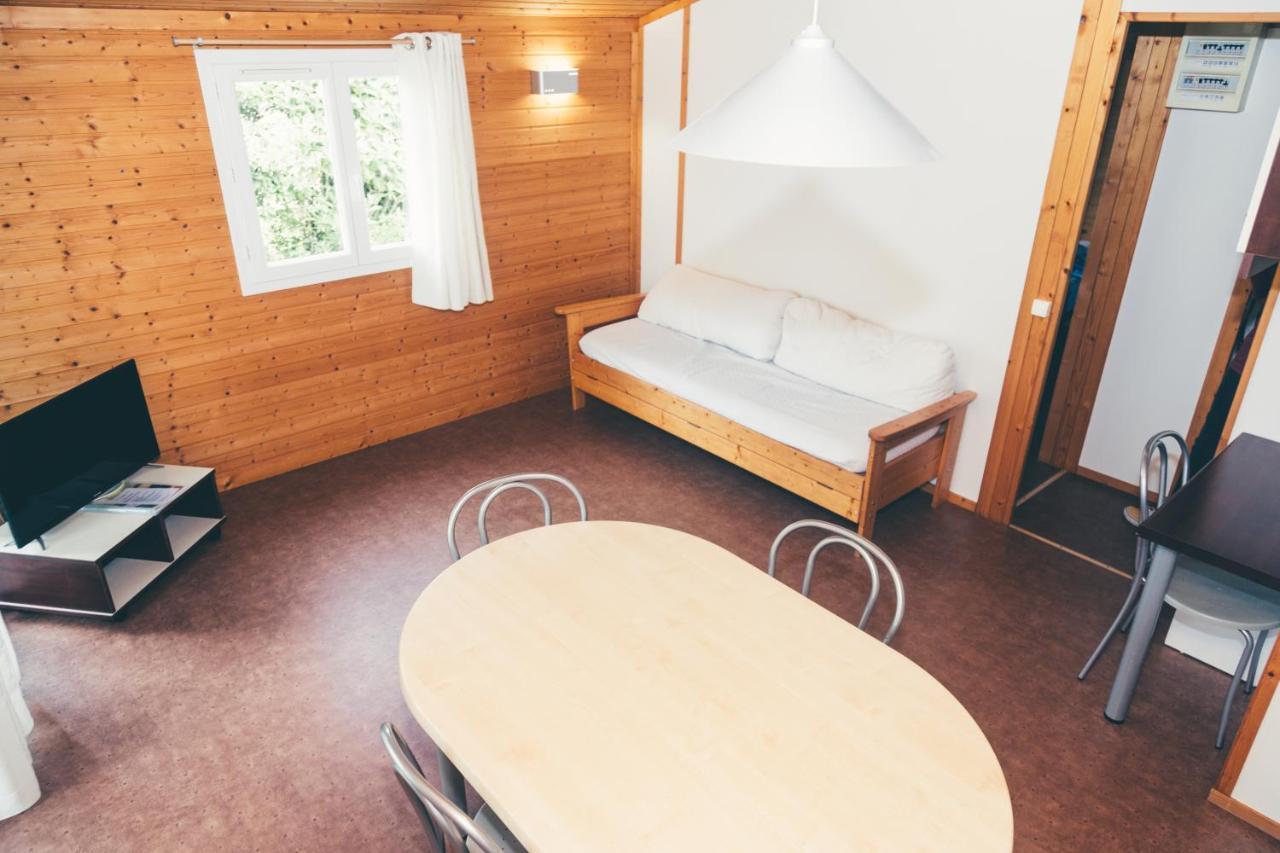 Terres De France - Les Hameaux De Miel Hotel Beynat Buitenkant foto